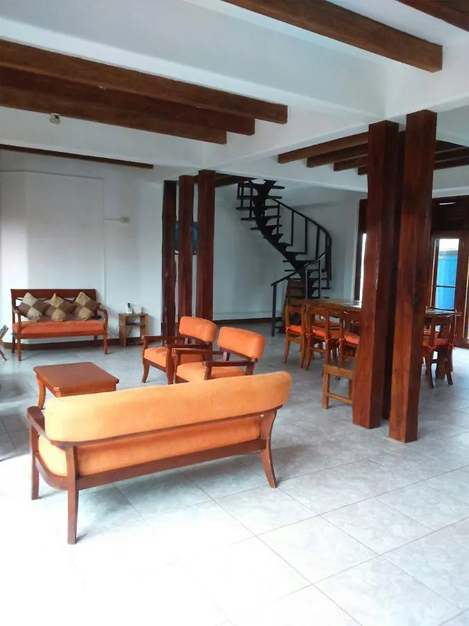 Gala House Ekwador